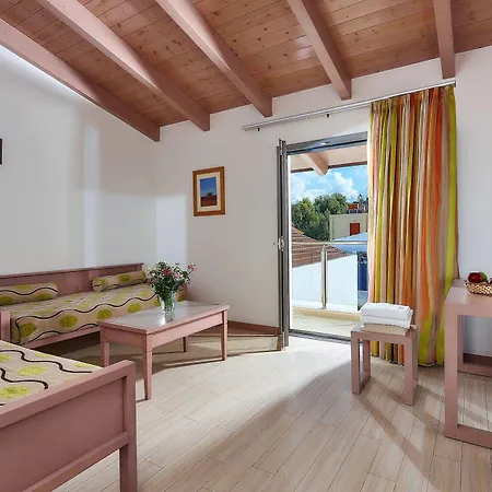 Panormo Hotel 3*